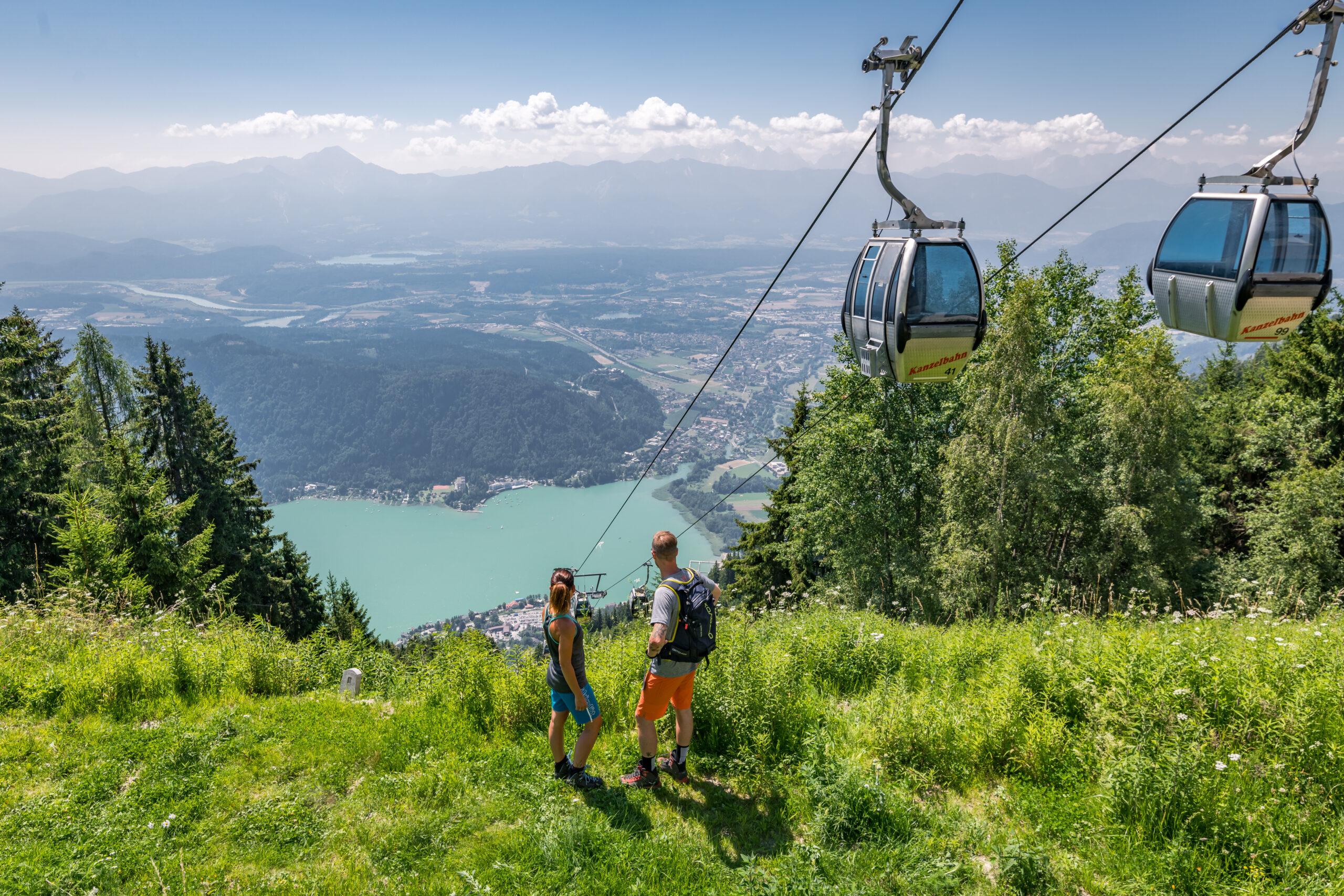 Blick von der Kanzelhöhe auf der Gerlitzen Alpe hinunter auf den Ossiacher See